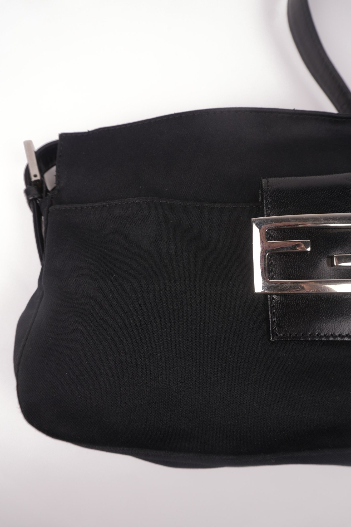Fendi Mamma Baguette Shoulder Bag