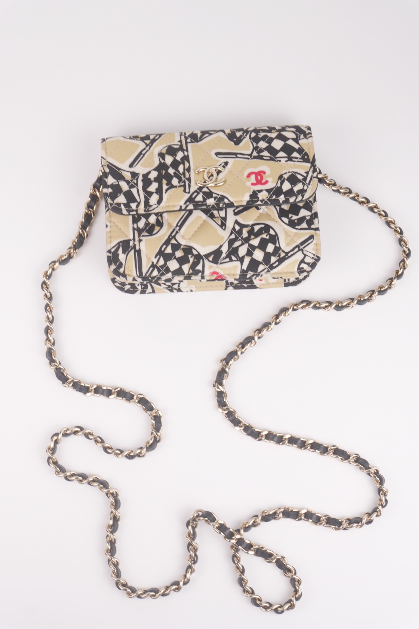 Chanel Mini Matelasse 12 Racer Flag Single Flap Chain Shoulder Pouch - DSC02179